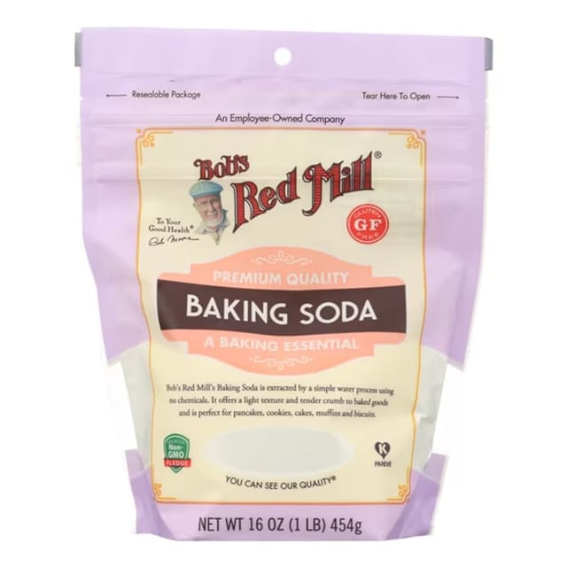 白底背景下的 Bob's Red Mill Pure Baking Soda 正面商品图