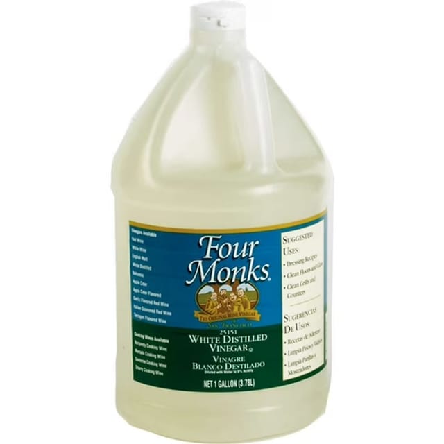 白底背景下的 Four Monks All-Natural Cleaning Vinegar 正面商品图